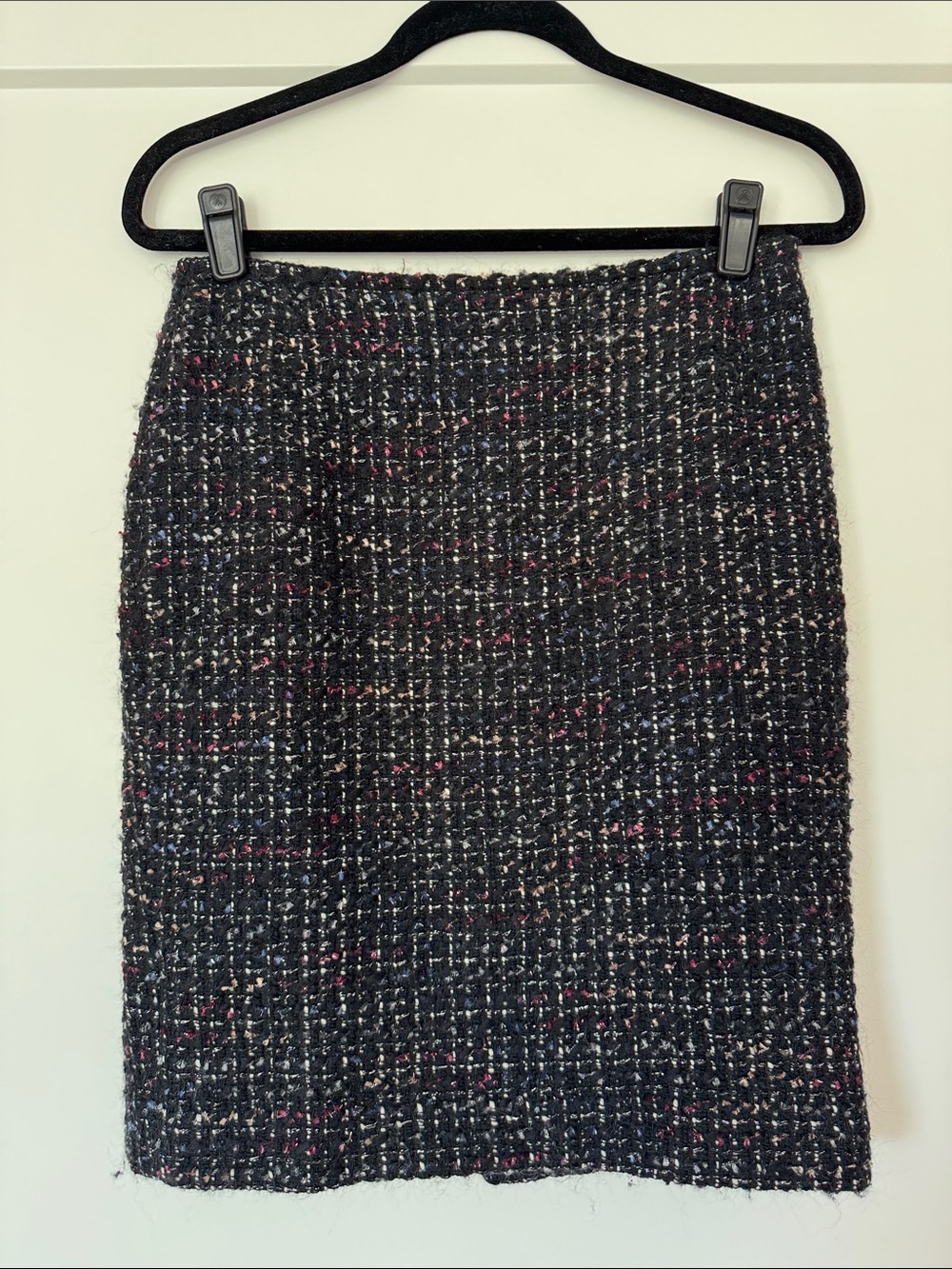 Lafayette 148 New York Black Tweed Skirt with Multicolor and Metallic Flecks